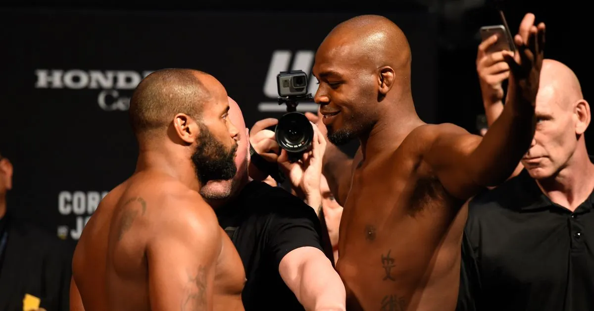 Jon Jones Mengecam Daniel Cormier, Chael Sonnen Usai Wawancara Terbaru dengan Tom Aspinall: ‘Kukalahkan Kalian Berdua’