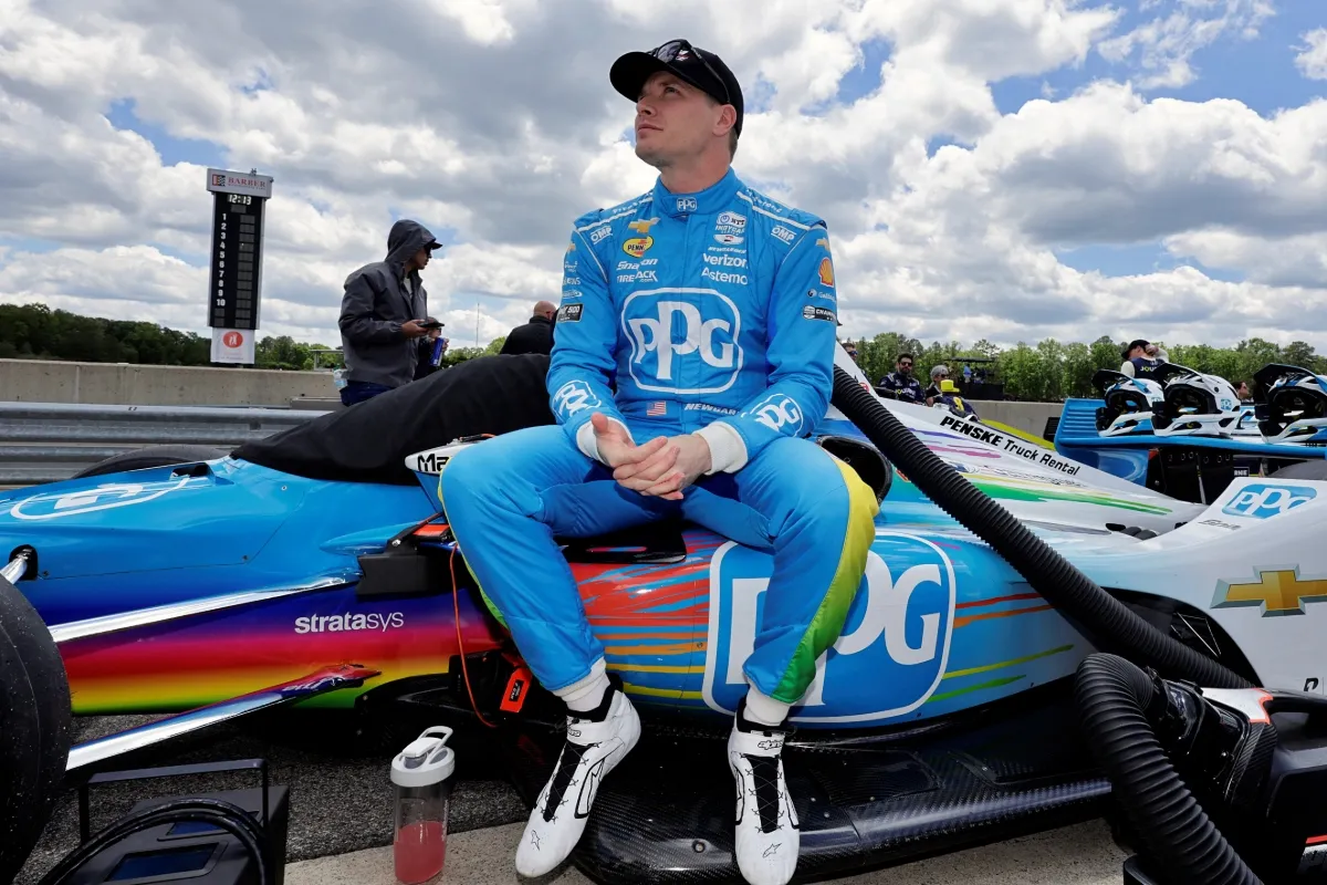 Newgarden Pimpin Latihan Pertama IndyCar yang Tertunda di WWTR