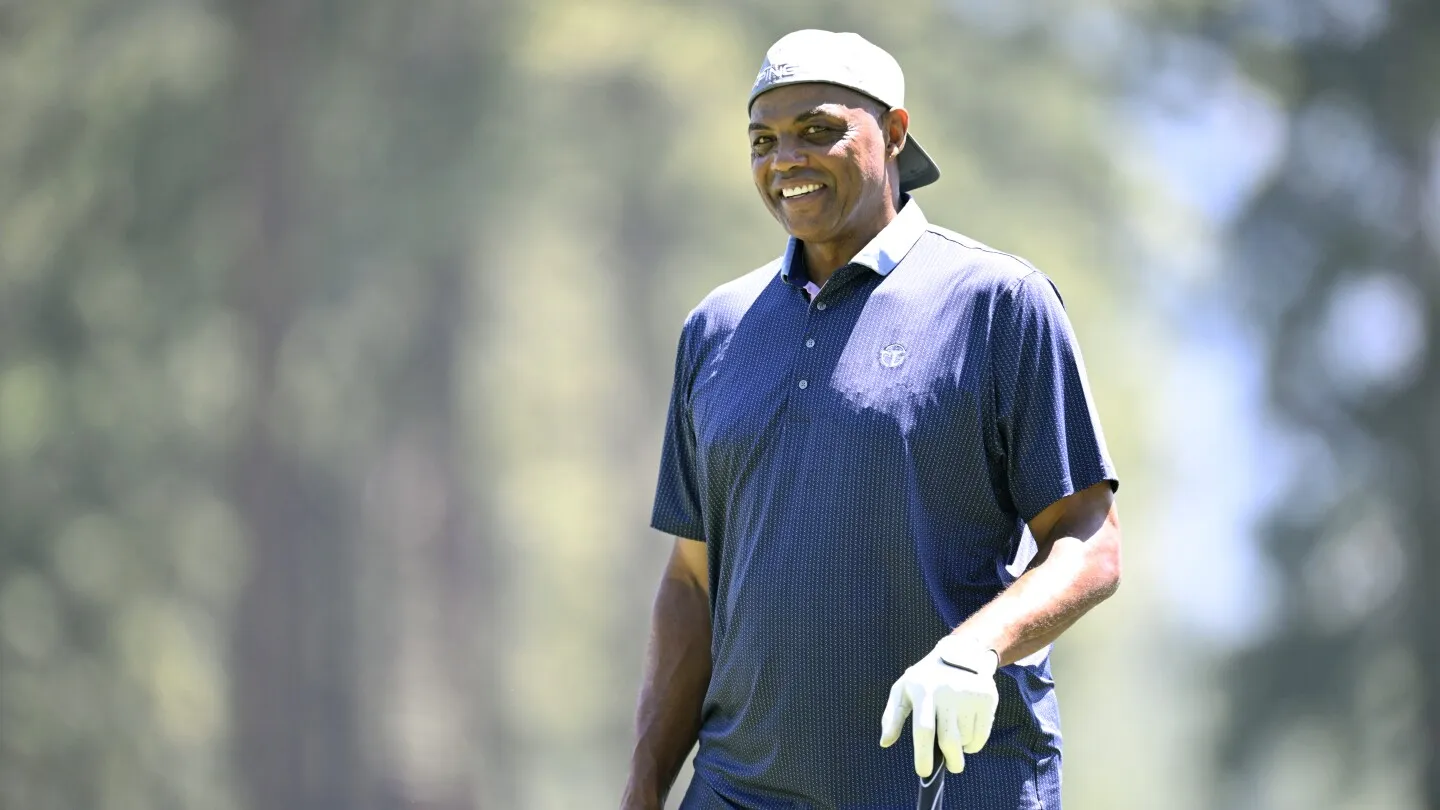 Charles Barkley Tampil Gemilang, Stephen Curry Tertinggal 2 Poin di American Century Championship