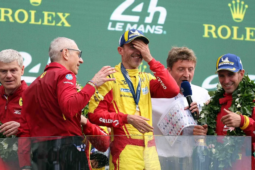 Dari abu, kebanggaan Polandia naik podium teratas di Le Mans